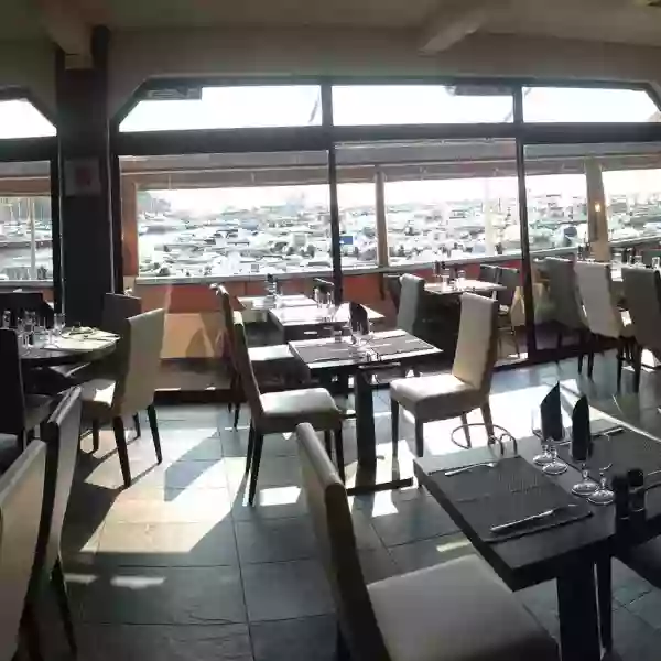 Le Restaurant - Les Terrasses - Restaurant Carry le Rouet - les meilleurs restaurant de CARRY-LE-ROUET